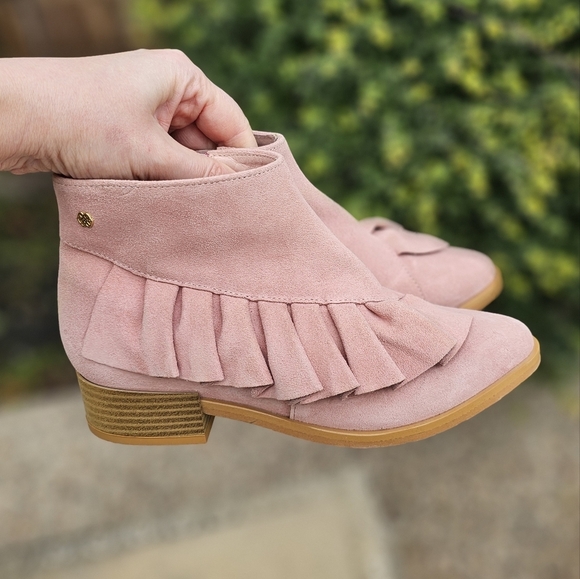 New Anthropologie Ruffled Suede Ankle Cuple Leather suede pink booties eu 35 - Picture 3 of 12